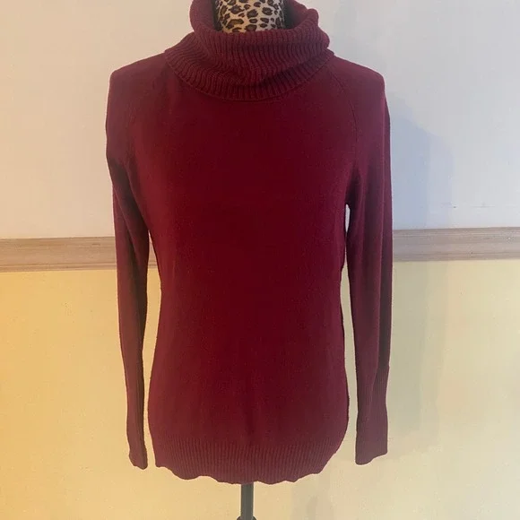 Ann Taylor LOFT Burgundy Ribbed Turtleneck Sweater Long Sleeve Women's Size S - Picture 1 of 5